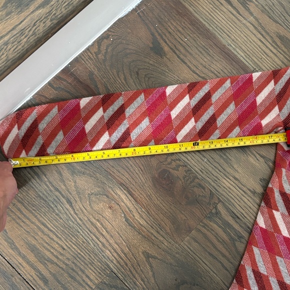 Marine Layer Women’s Red Multicolor Knit Sweater, Excellent Conditiom - Picture 9 of 10